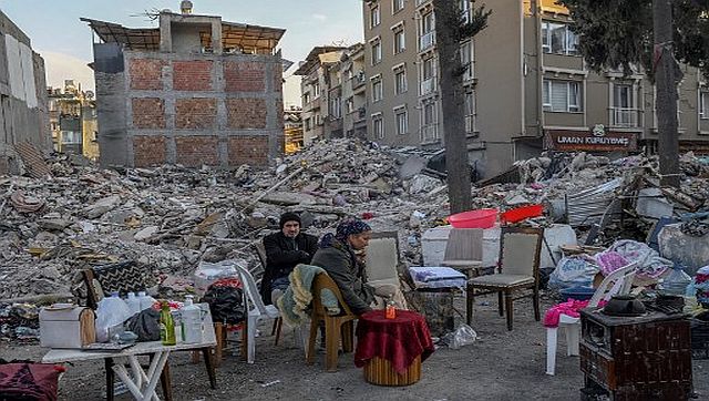 After Turkey tragedy, seismologists renew warning call for similar quake in Istanbul After Turkey tragedy, seismologists renew warning call for similar quake in Istanbul