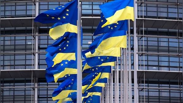 EU seeks tighter checks to keep out Russian spies