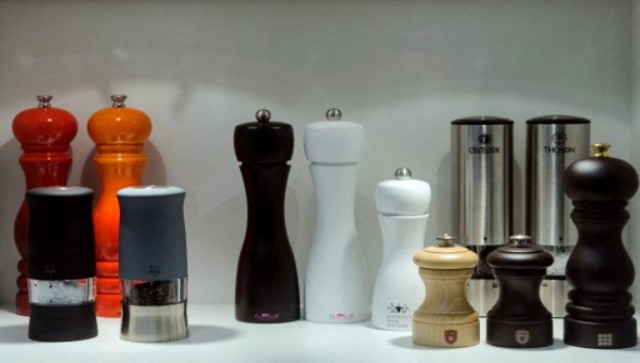 It's not the bin lid! THIS is the germiest spot in the kitchen. Indians watch out It's not the bin lid! THIS is the germiest spot in the kitchen. Indians watch out