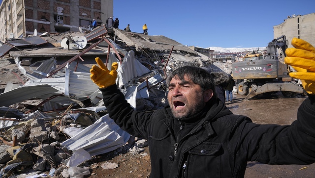 Hope fading as deaths in Turkey, Syria quake pass 11,000 Hope fading as deaths in Turkey, Syria quake pass 11,000
