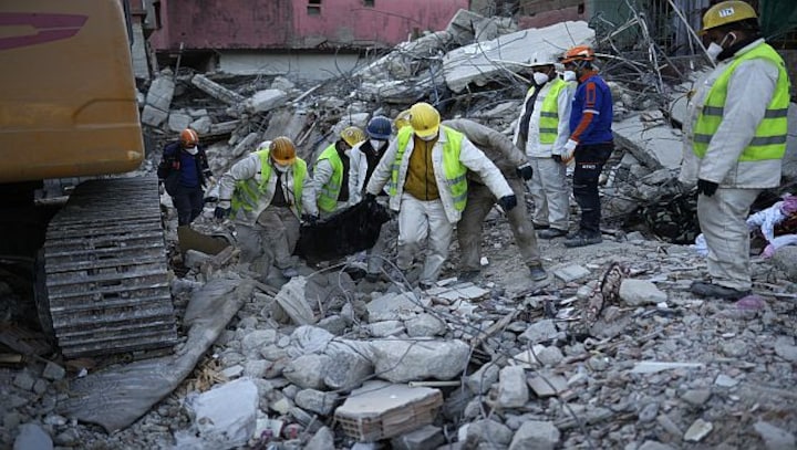 'All this rubble': Turkey fears rising levels of pollution after earthquake leaves hazardous waste