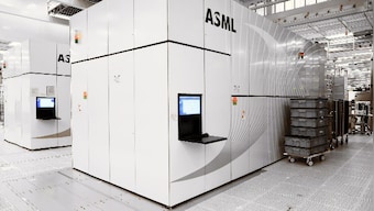 ASML claims an employee stole chip manufacturing secrets and sold them to China