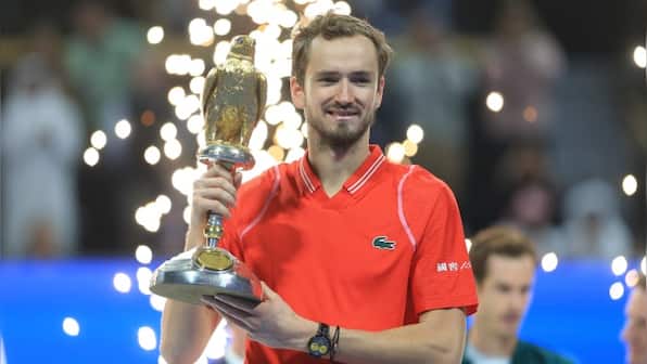 Qatar Open: Daniil Medvedev defeats Andy Murray to win second ATP title in a week