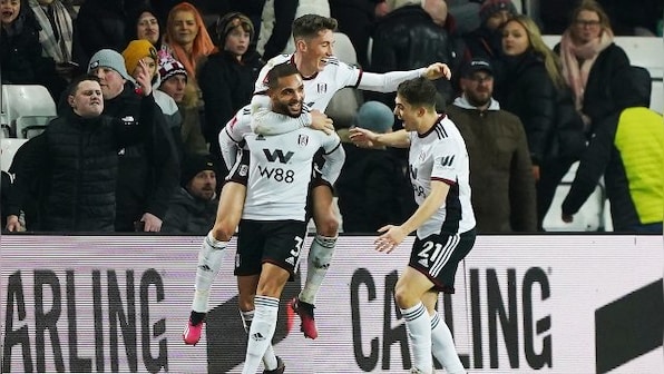 FA Cup: Fulham beat Sunderland to reach last 16