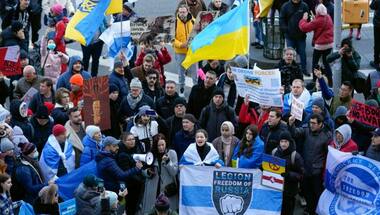 G7 threatens Russia sanctions busters with 'severe costs'