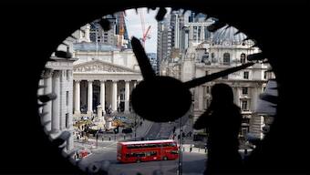 UK mulls no sick leave for workers in bid to boost economy