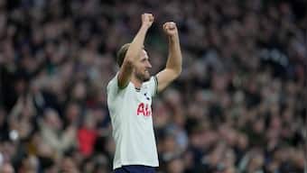 Premier League: Harry Kane becomes Tottenham's all-time top scorer, Manchester City suffer title blow