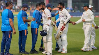 Watch: Rohit Sharma, Rahul Dravid and Team India celebrate winning 2nd Test; Twitter reacts