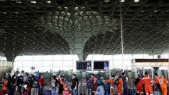 Indian Mujahideen threatens Mumbai airport, security tightened