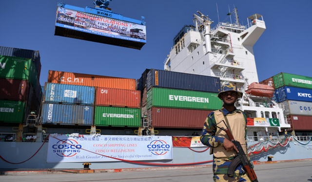 Pakistan's current account deficit decreases as imports grind to near standstill Pakistan's current account deficit decreases as imports grind to near standstill