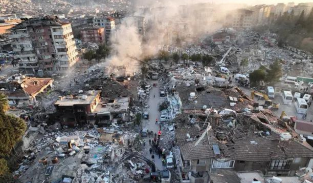 Pakistan economy shutting down, but PM Shehbaz Sharif is in a generous mood as he sets up PKR 10 Bn fund for Turkey Pakistan economy shutting down, but PM Shehbaz Sharif is in a generous mood as he sets up PKR 10 Bn fund for Turkey