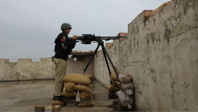 Islamist militants wage fresh assault on Pakistan's police from hideouts Islamist militants wage fresh assault on Pakistan's police from hideouts