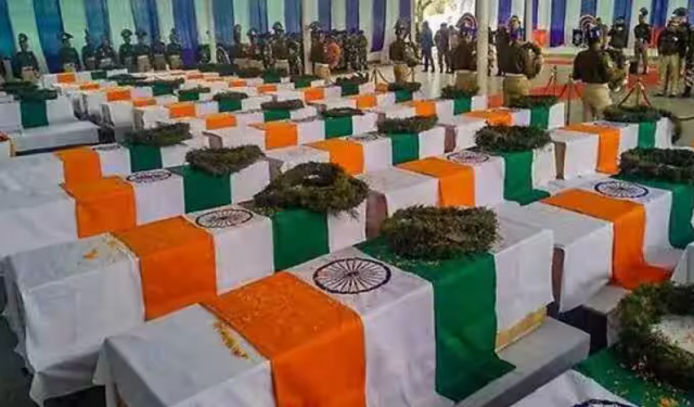 PM Narendra Modi pays homage to CRPF martyrs on Pulwama attack anniversary PM Narendra Modi pays homage to CRPF martyrs on Pulwama attack anniversary