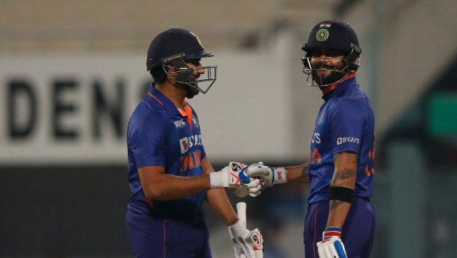 'This must stop': How Ravi Shastri managed to end rift between Virat Kohli and Rohit Sharma 'This must stop': How Ravi Shastri managed to end rift between Virat Kohli and Rohit Sharma