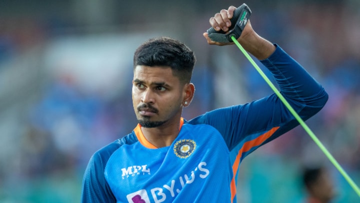 'We are sorry': Lucknow Super Giants issue apology to Kailash Kher because of Shreyas Iyer; here's why