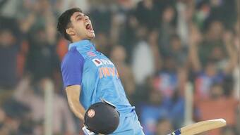 India vs New Zealand: Shubman Gill makes Aakash Chopra 'eat his words' with match-winning ton in 3rd T20I