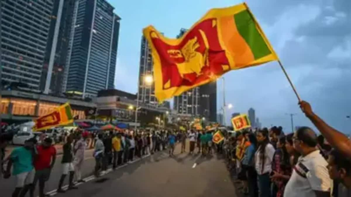 Sri Lanka delays first vote since new president