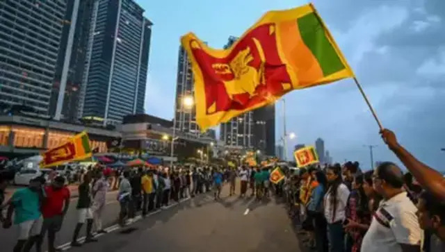 Cash-strapped Sri Lanka seeks 10-year moratorium on foreign debt ahead of IMF bailout Cash-strapped Sri Lanka seeks 10-year moratorium on foreign debt ahead of IMF bailout