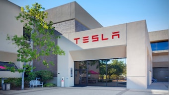 Tesla stays in California despite Musk’s threats, will set up new engineering headquarters in the state