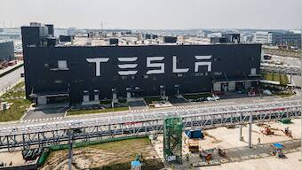 Tesla’s losing crypto gamble: EV maker lost $204 million last year, from its bitcoin holdings