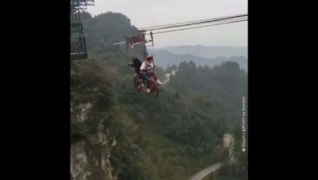 Watch: This theme park in central China offers bicycle rides 1000 feet in air Watch: This theme park in central China offers bicycle rides 1000 feet in air