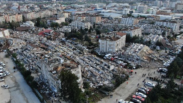 Turkish leader Erdogan admits 'shortcomings' as quake toll tops 15,000 Turkish leader Erdogan admits 'shortcomings' as quake toll tops 15,000