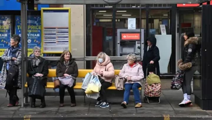 UK manages to escape recession but yet to recover its lost output post-COVID; details here