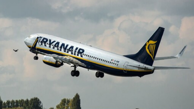 WATCH: Couple left baby at airport check-in after asked to pay additional $20 WATCH: Couple left baby at airport check-in after asked to pay additional $20