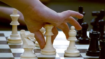 How air pollution can checkmate chess players