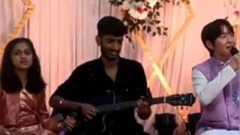 Korean man surprises guests by singing 'Kabira' at Indian wedding; leaves internet impressed