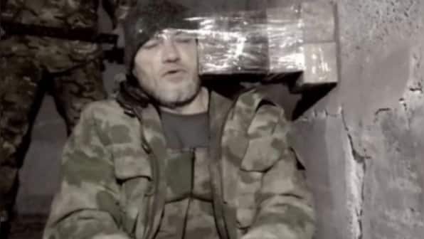 Wagner Group execute deserter with sledgehammer, release video