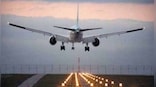 United Airlines to make it easier for families to book seats with their children for free; details here