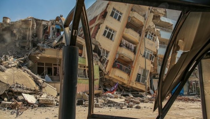 Magnitude 5.6 quake hits Turkey; more buildings collapse