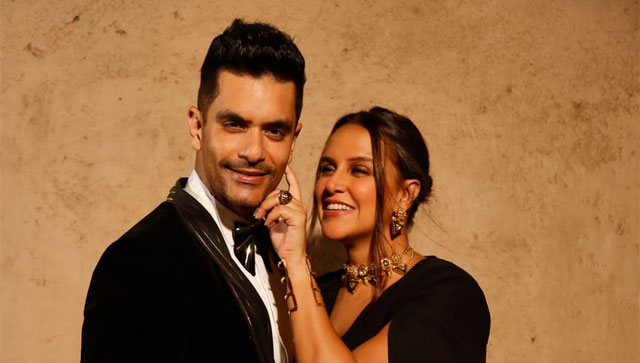 Angad Bedi and Neha Dhupia to be paired together on screen for the very first time for a rom-com penned by Chetan Bhagat Angad Bedi and Neha Dhupia to be paired together on screen for the very first time for a rom-com penned by Chetan Bhagat