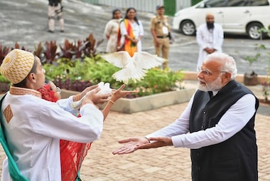 'I'm your family member': PM Modi inaugurates Mumbai campus of Dawoodi Bohra institute