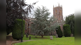 Church of England backs blessings for same-sex couples