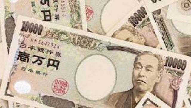 Eyeing frontrunner China, Japan to begin pilot programme for issuing digital yen Eyeing frontrunner China, Japan to begin pilot programme for issuing digital yen