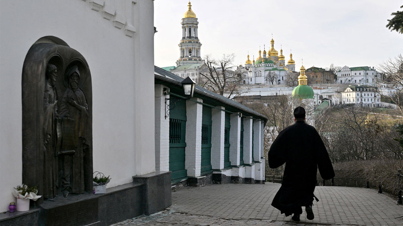 'As long as physically possible': Monks at Kyiv monastery defy Ukraine's eviction order 'As long as physically possible': Monks at Kyiv monastery defy Ukraine's eviction order