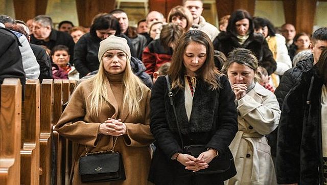 What pronouns should be used to refer to God, and why do they matter? What pronouns should be used to refer to God, and why do they matter?