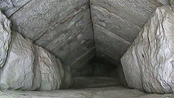 What do we know of the tunnel found in the Great Pyramid of Giza? Why is it significant?