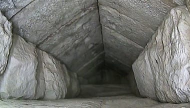 What do we know of the tunnel found in the Great Pyramid of Giza? Why is it significant?