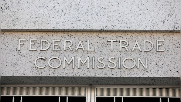 US trade regulator asks Twitter, TikTok information on misleading ads