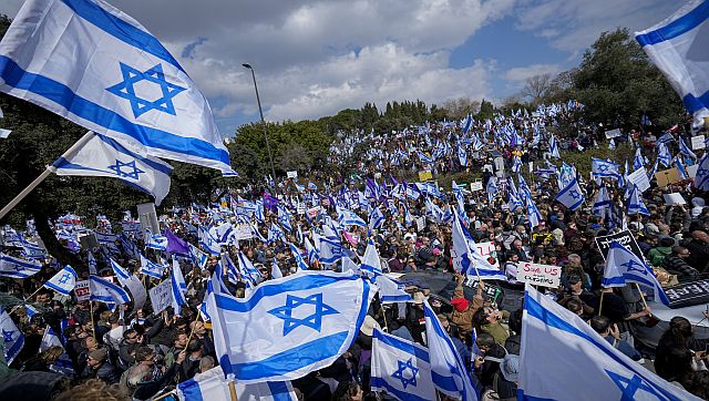 Thousands of Israelis rally against judicial reform for 10th week Thousands of Israelis rally against judicial reform for 10th week