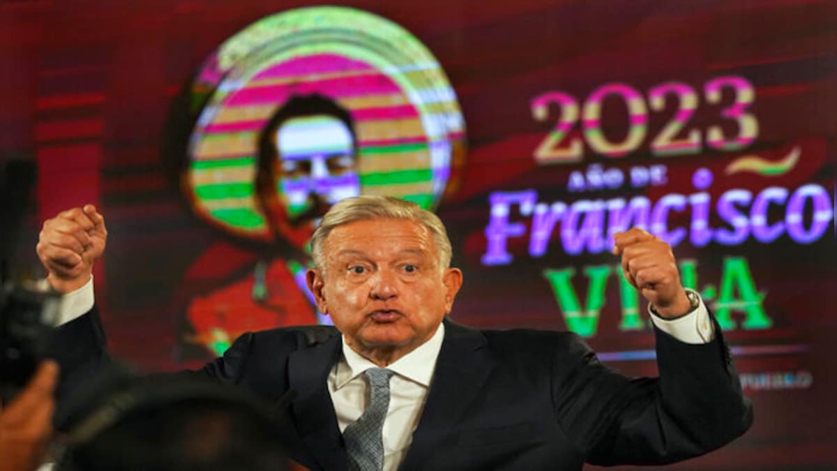 Mexico's popular president reaches out to his base