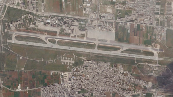 Syria says Israeli strikes near Damascus wound two soldiers