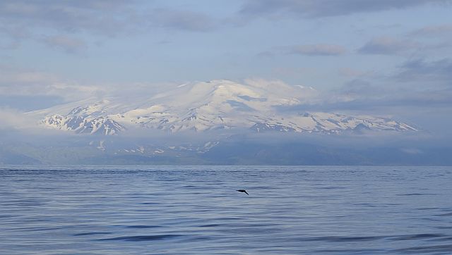 Explained: Why earthquake swarms at Alaska volcanoes are concerning Explained: Why earthquake swarms at Alaska volcanoes are concerning