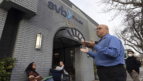 Silicon Valley Bank Collapse: How can you protect your money if your bank fails?