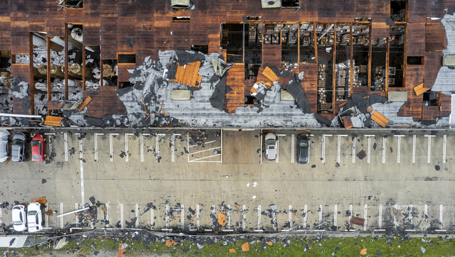 Tornado hits southern California as wild weather continues Tornado hits southern California as wild weather continues