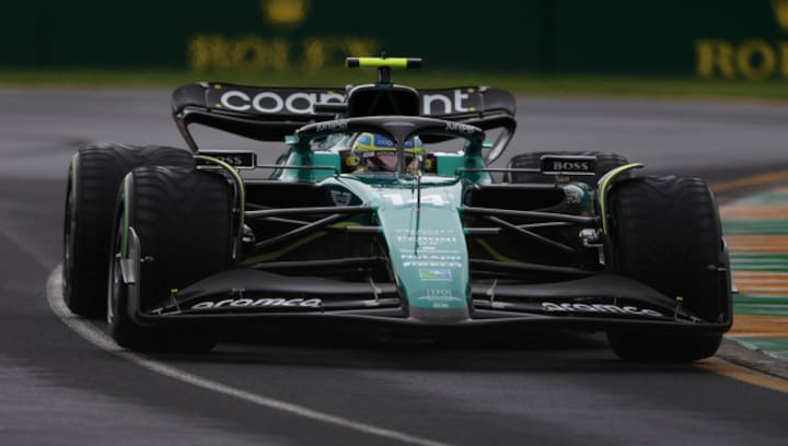 Australian GP: Fernando Alonso fastest in second practice, Max Verstappen finishes third