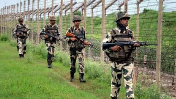 Pakistani intruder shot dead along International Border in Punjab's Pathankot